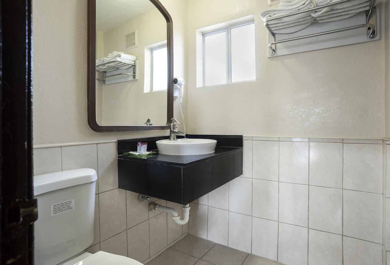 Value Inn Hollywood Los Angeles Eksteriør bilde